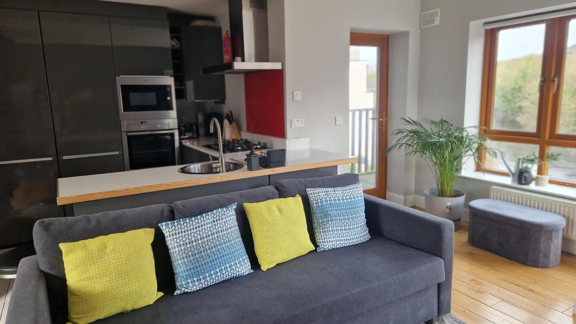 Apartment Riverside Modern Gem In Dublin