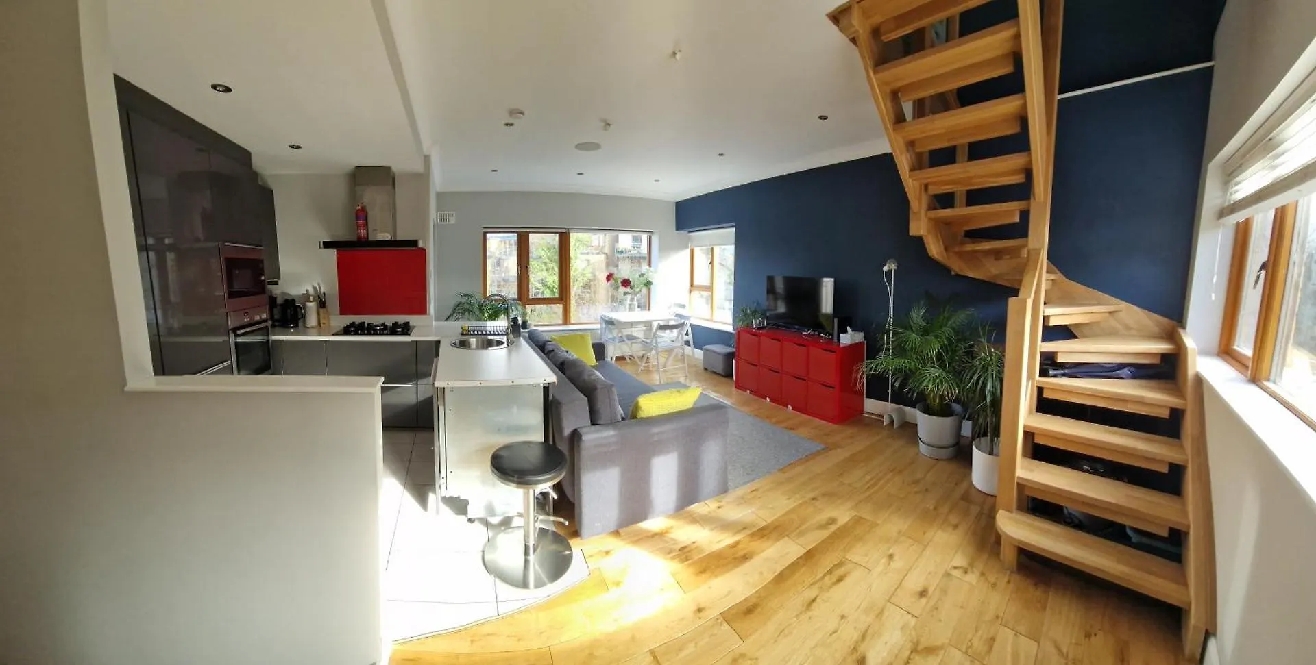 Riverside Modern Gem In Dublin